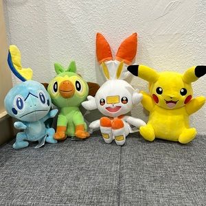 Set of 4 Pokémon Stuffed Animals